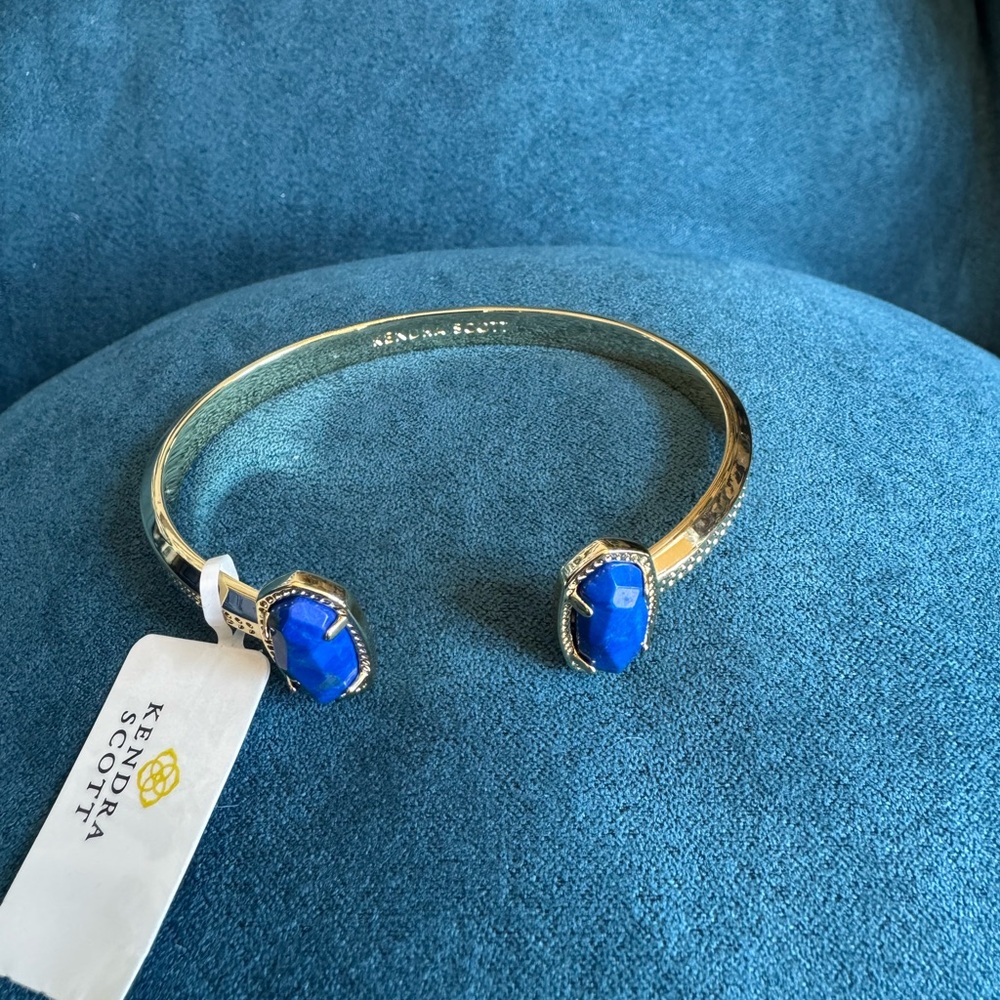 Kendra Scott Gold and Blue Bracelet with Modern Elegance